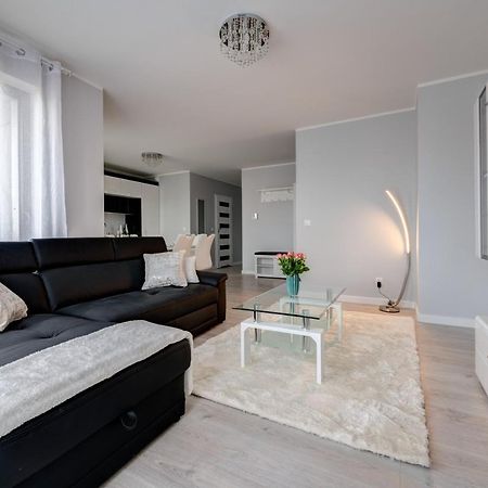 Live & Travel Apartments - Waterlane Island 그단스크 외부 사진