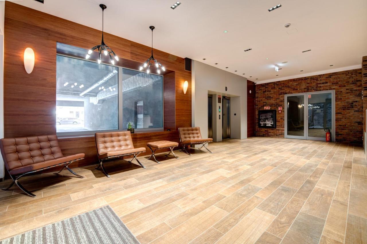 Live & Travel Apartments - Waterlane Island 그단스크 외부 사진