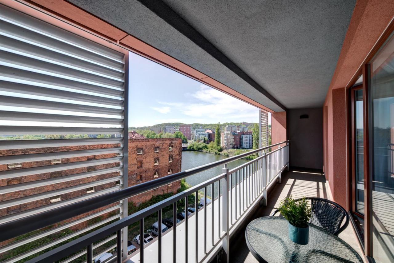 Live & Travel Apartments - Waterlane Island 그단스크 외부 사진